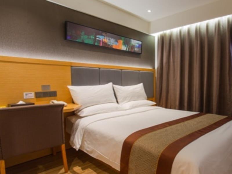 Starway Hotel Nantong Sports Convention Center Екстер'єр фото